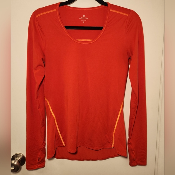 Athleta Tops - Athleta Womens Small Long Sleeve Scopp Neck Thumbhole Athletic Shirt Red